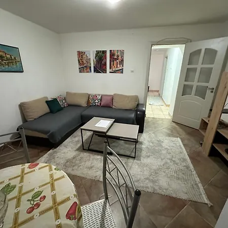 Center 23 Apartament
